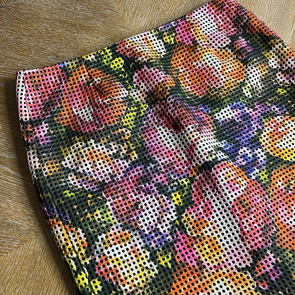 WORTH Azalea Grape Ice Black Mesh Printed Net Mesh Floral Multicolor Skirt - Picture 4 of 8